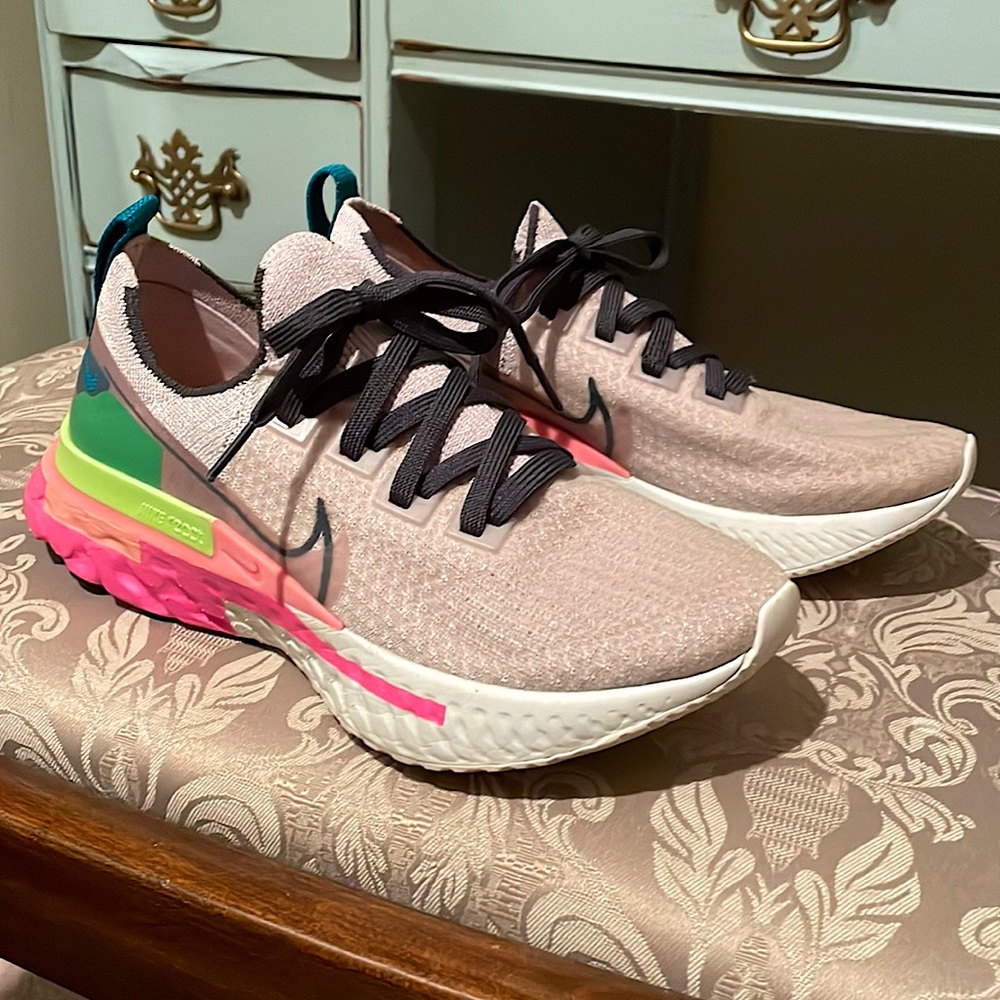 Nike React Sneakers. Barely Worn. Slight Discolor… - image 1